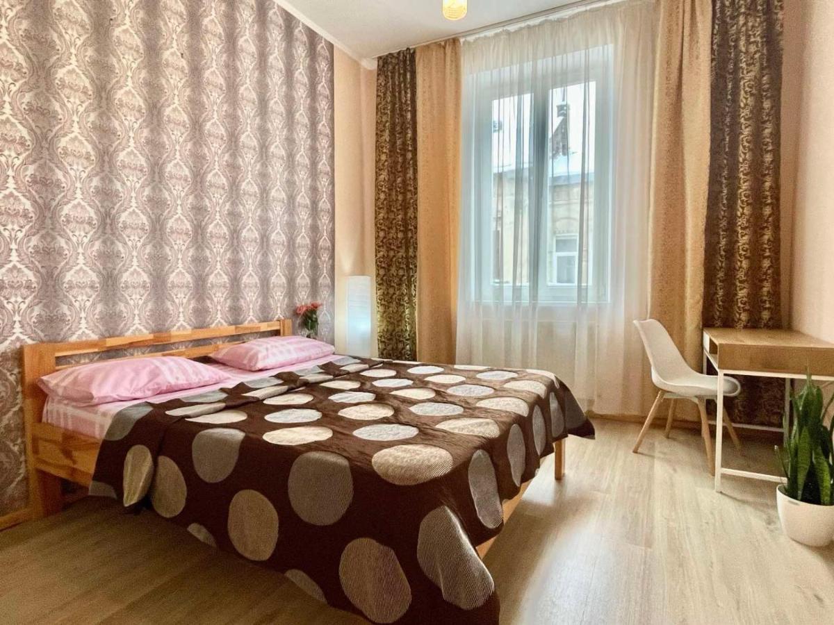 Крехівська 5,Апартаменти В Центрі, Дві Спальні Lviv Eksteriør bilde