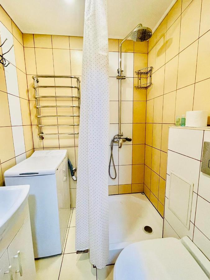 Крехівська 5,Апартаменти В Центрі, Дві Спальні Lviv Eksteriør bilde